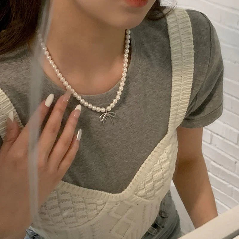 Niche Temperament Bow Pearl Necklace